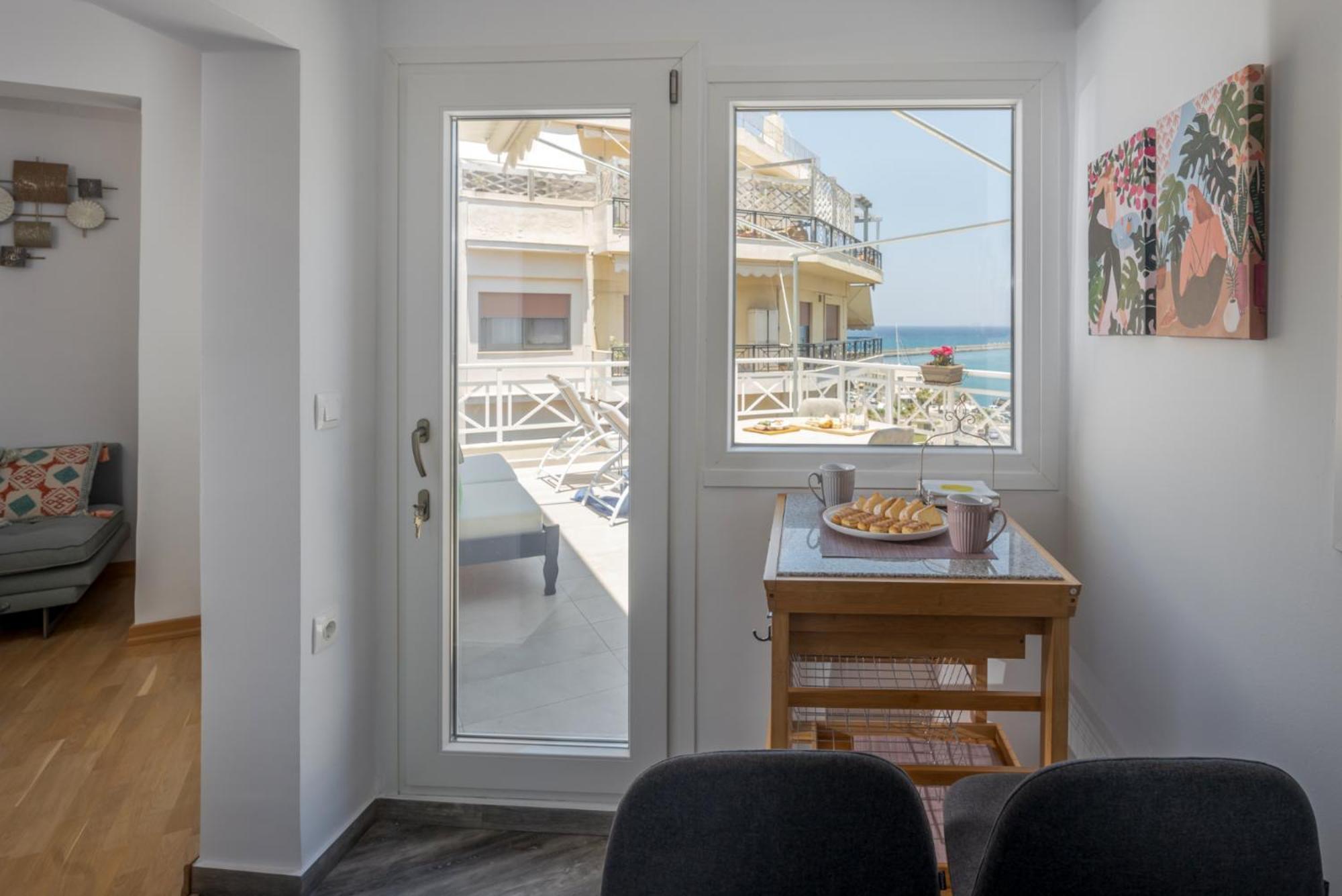 Chic, Downtown, Penthouse W Sundeck And Seaview Apartment Heraklion  ภายนอก รูปภาพ