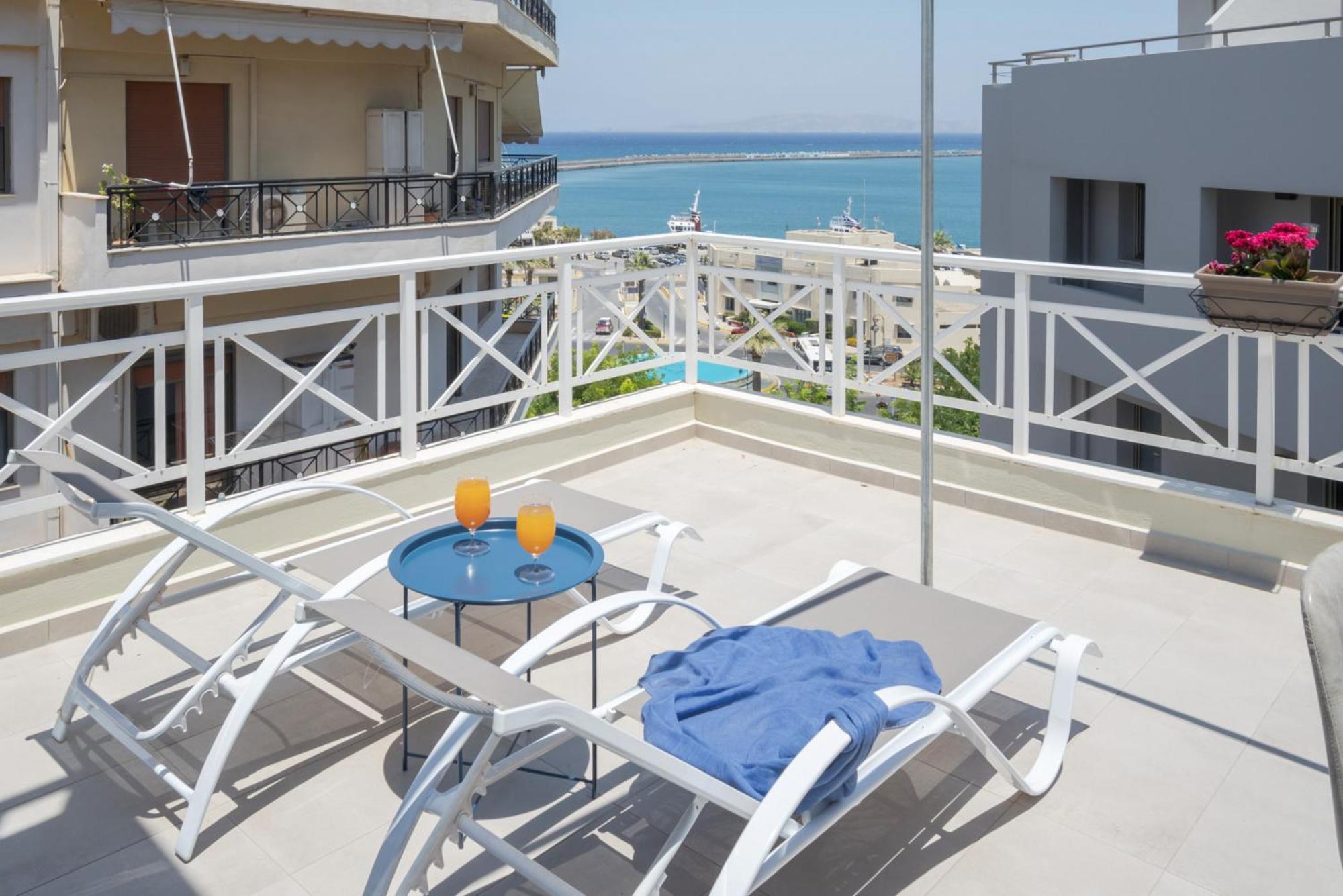 Chic, Downtown, Penthouse W Sundeck And Seaview Apartment Heraklion  ภายนอก รูปภาพ